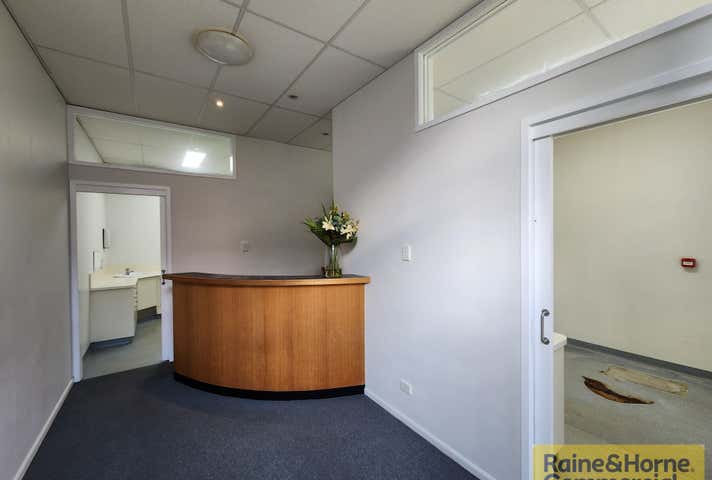 7/143 Racecourse Road Ascot QLD 4007 - Image 2