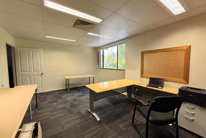 1 & 2/43 Olympic Circuit Southport QLD 4215 - Image 4