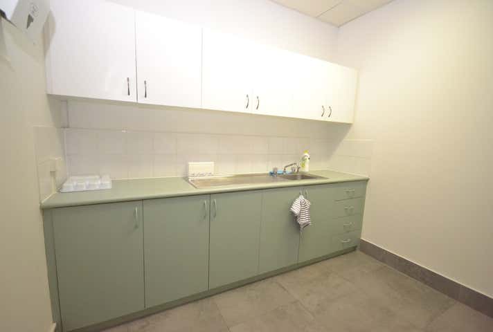 32 Stiles Avenue Burswood WA 6100 - Image 6