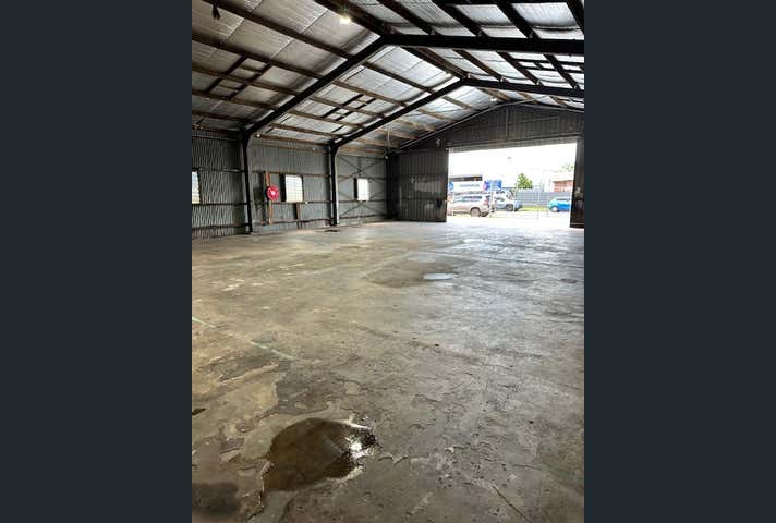 58 Morehead Street Bungalow QLD 4870 - Image 8