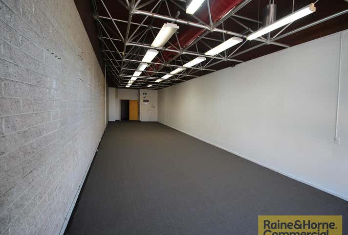 1/452 Gympie Road Strathpine QLD 4500 - Image 2