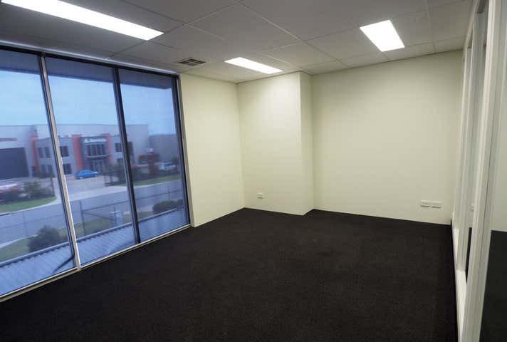 6 Kalinga Way Landsdale WA 6065 - Image 15