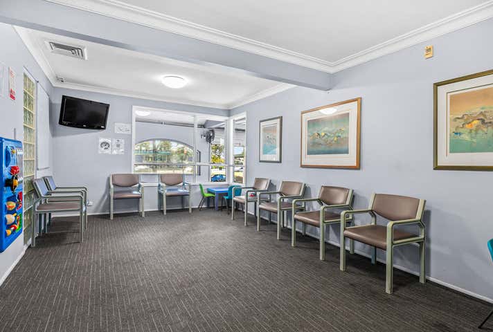 8 Atlanta Place Casula NSW 2170 - Image 5