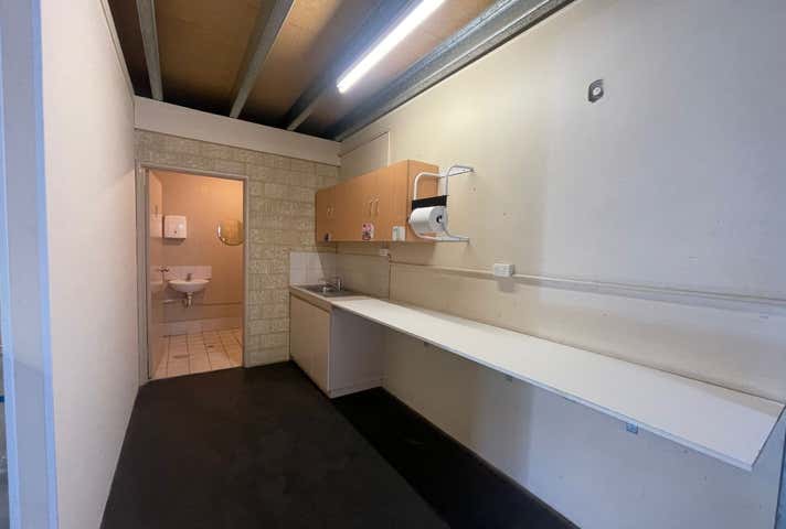 Unit 2, 8 Juna Drive Malaga WA 6090 - Image 5