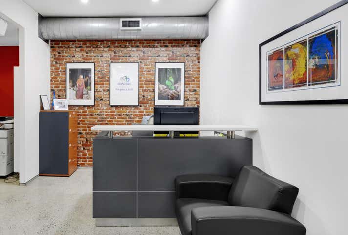 4/34 Commercial Road Newstead QLD 4006 - Image 5