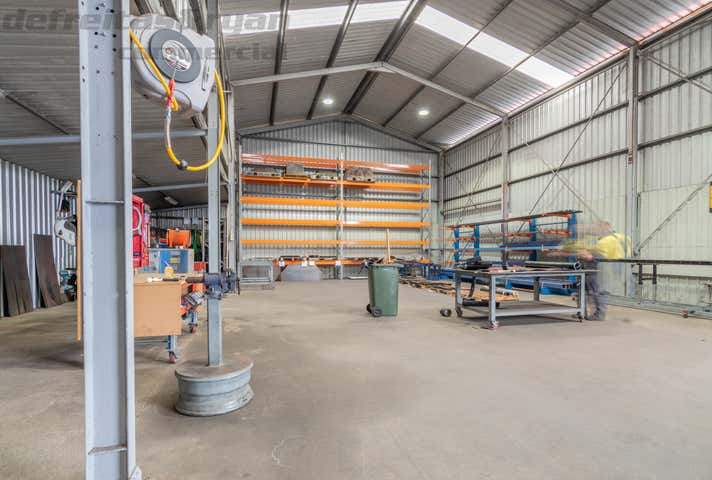 33 Buckley Street Cockburn Central WA 6164 - Image 10