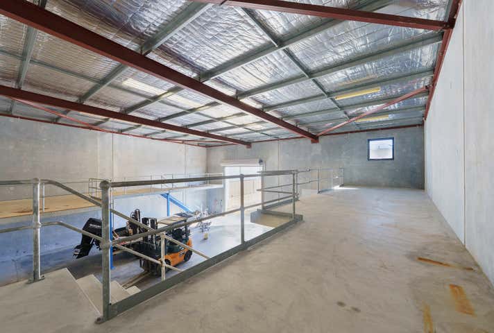 2/33 Boranup Avenue Clarkson WA 6030 - Image 10