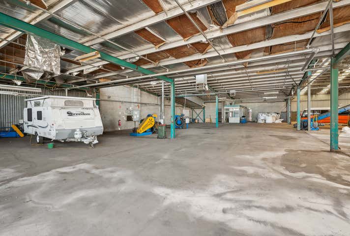 14 Peachey Road Edinburgh North SA 5113 - Image 11