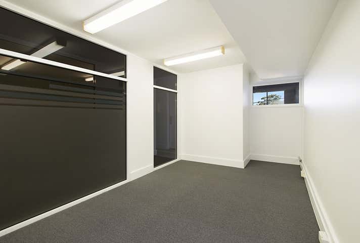 64 Griffith Street Coolangatta QLD 4225 - Image 15