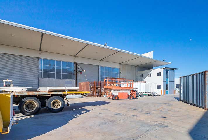 7 Purser Loop Bassendean WA 6054 - Image 7