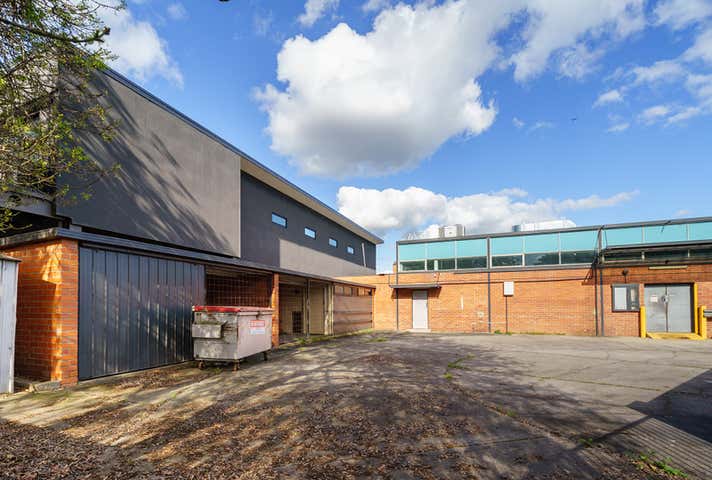 9-11 Chapel Street Blackburn VIC 3130 - Image 12