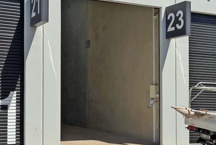 23 Micro Lane Neerabup WA 6031 - Image 7