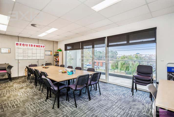 1/3 Bookham Street Morley WA 6062 - Image 13