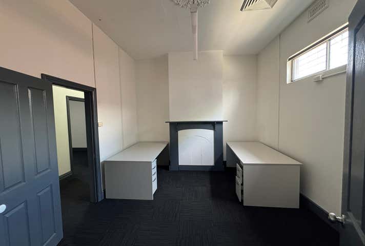 449B Swift Street Albury NSW 2640 - Image 8