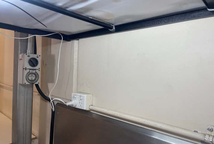 Unit 2, 8 Juna Drive Malaga WA 6090 - Image 18