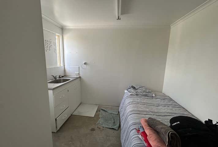 2/123 Boat Harbour Drive Pialba QLD 4655 - Image 12