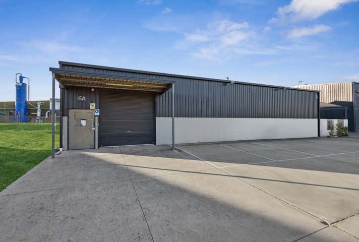 6A Roanoak Court East Bendigo VIC 3550 - Image 1