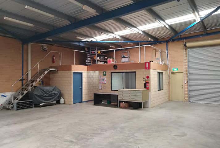 9B Weatherburn Way Kardinya WA 6163 - Image 9