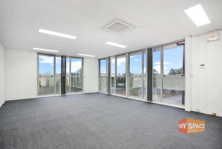 2/5 Cary Grove Minto NSW 2566 - Image 3