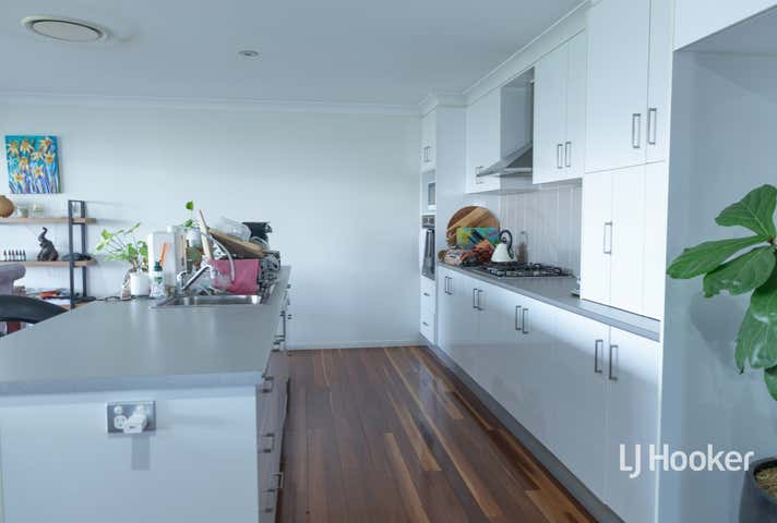 32 Hawthorne Street Roma QLD 4455 - Image 19