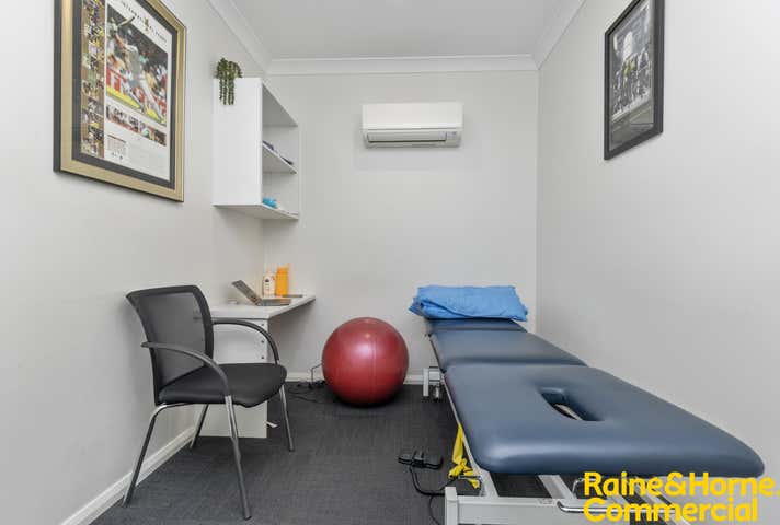 39 Dobney Avenue Wagga Wagga NSW 2650 - Image 19