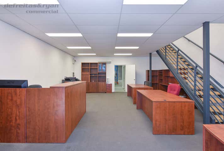 19B Blackly Row Cockburn Central WA 6164 - Image 9