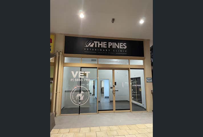 10/2 Universal Street Pacific Pines QLD 4211 - Image 4