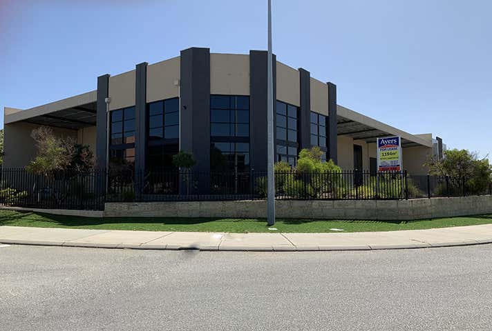 92 Callaway St Wangara WA 6065 - Image 2