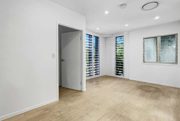 6/27 Service Street Maroochydore QLD 4558 - Image 4