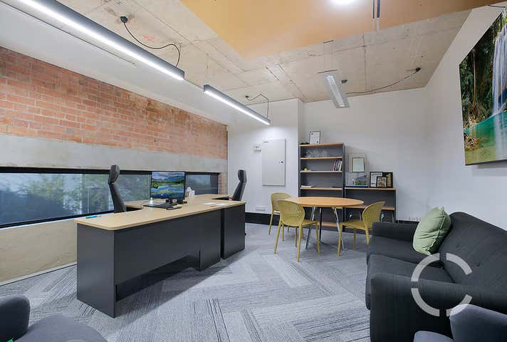 66 Raff Street Spring Hill QLD 4000 - Image 5