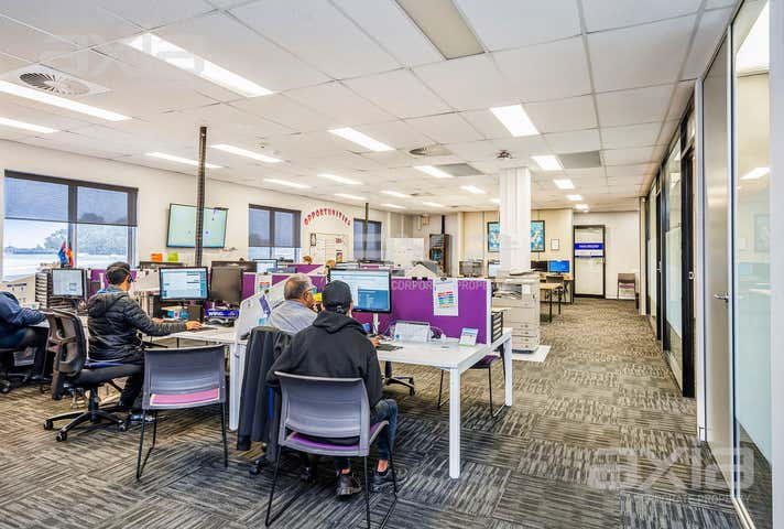 1/3 Bookham Street Morley WA 6062 - Image 14