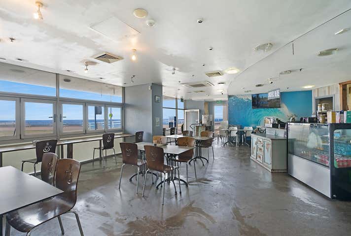 102/61 Shortland Esplanade Newcastle NSW 2300 - Image 4