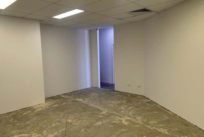 2 Marchwood Boulevard Butler WA 6036 - Image 7