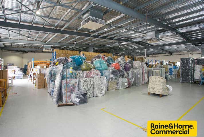 202 Winton Road Joondalup WA 6027 - Image 11