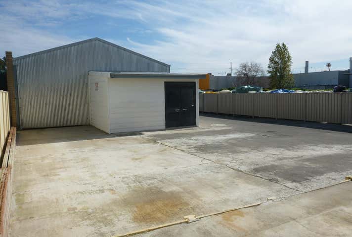 15 Loton Avenue Midland WA 6056 - Image 4