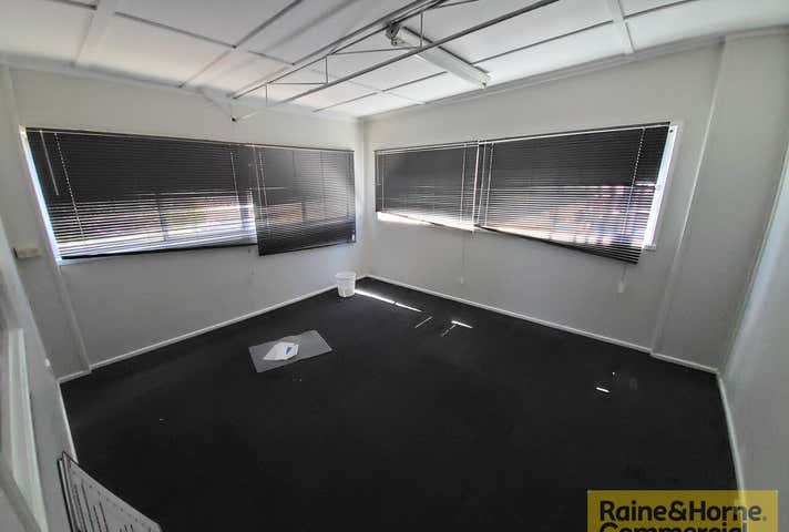 3/6 Corrie Street Chermside QLD 4032 - Image 5