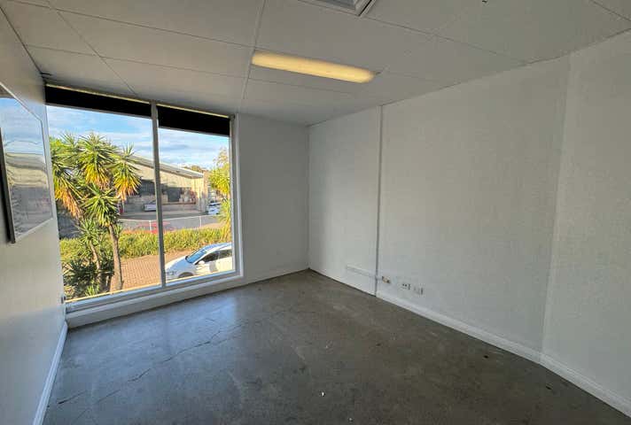 10/87 King Street Warners Bay NSW 2282 - Image 4