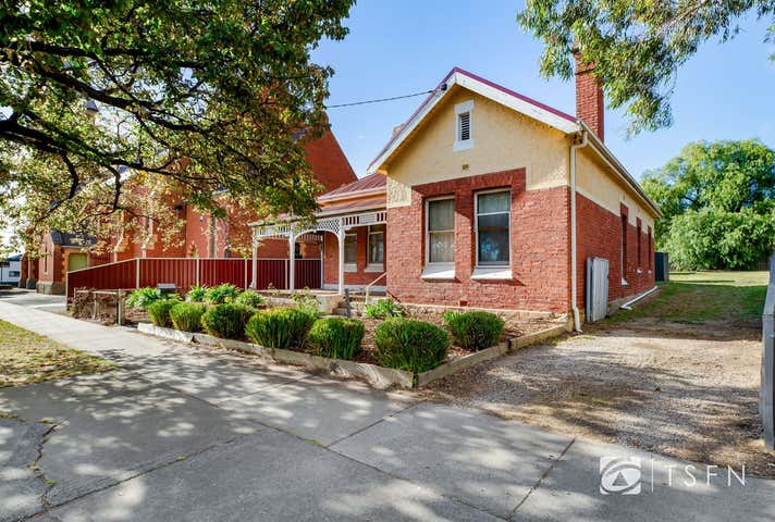 19 Panton Street Golden Square VIC 3555 - Image 2