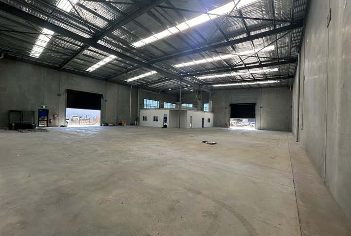 8 Ayres Road Forrestdale WA 6112 - Image 8