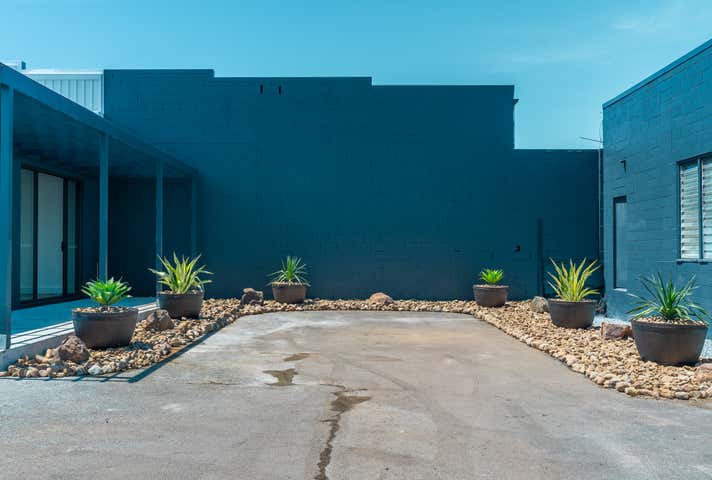 2186 Gold Coast Highway Miami QLD 4220 - Image 18