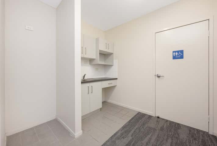 8/547 Woolcock Street Mount Louisa QLD 4814 - Image 7