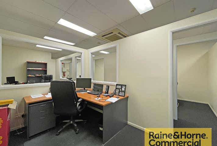 11/996 Anzac Avenue Petrie QLD 4502 - Image 3