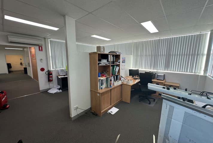 5/3 Hargraves Avenue Albion Park Rail NSW 2527 - Image 4
