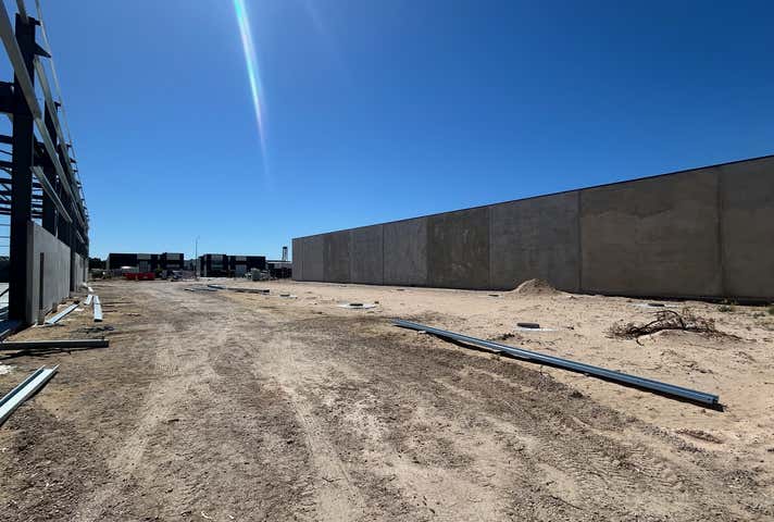 9 Exchange Place East Rockingham WA 6168 - Image 8