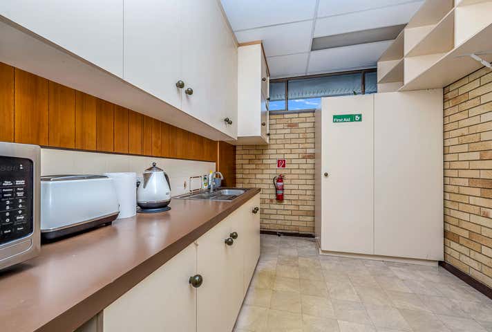 3/42 Ross River Road Mundingburra QLD 4812 - Image 9