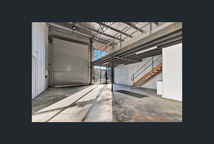 5/8 Glanville Drive Kilmore VIC 3764 - Image 2