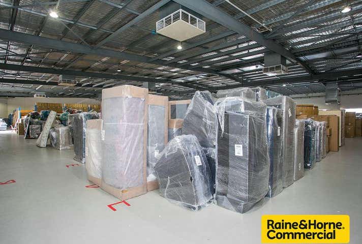 202 Winton Road Joondalup WA 6027 - Image 10