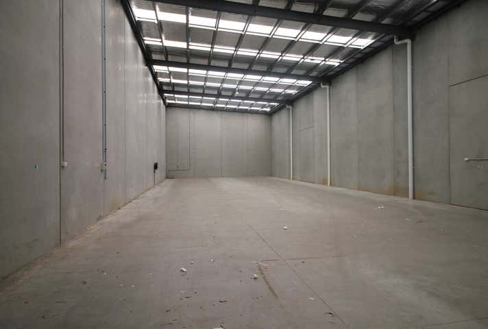 1/24 Canterbury Road Braeside VIC 3195 - Image 4