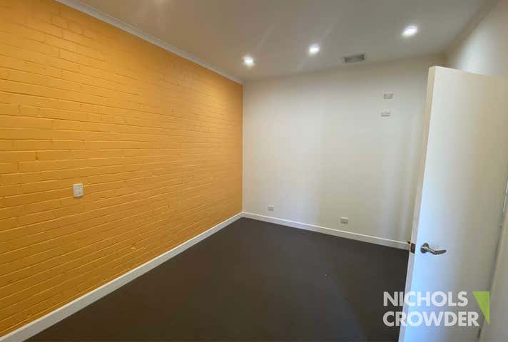 42 Illaroo Street Rosebud VIC 3939 - Image 3