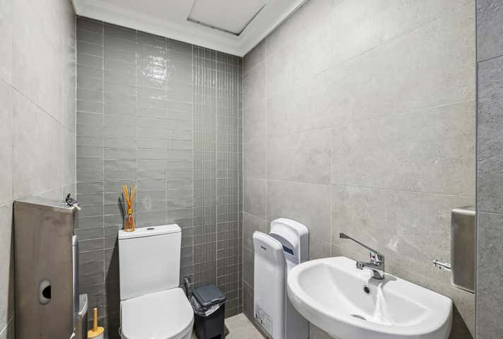 2/20 Letchworth Centre Avenue Salter Point WA 6152 - Image 18